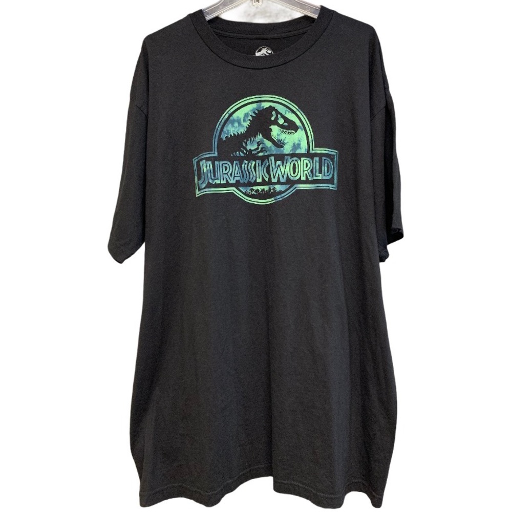 Jurassic World 2XL T-Shirt